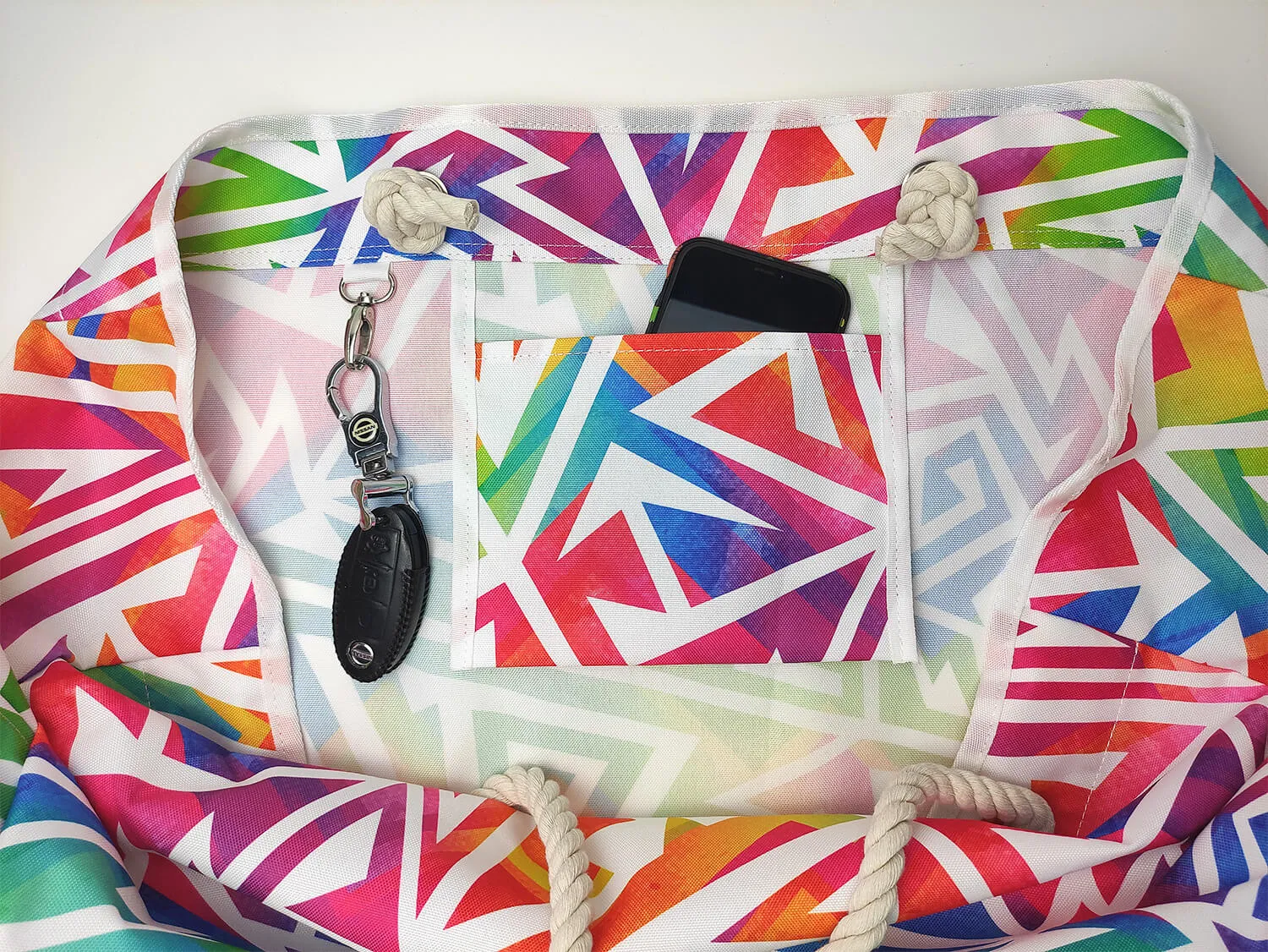 Larg Capacity Stripe Printing Oxford Beach Bag-Showtown