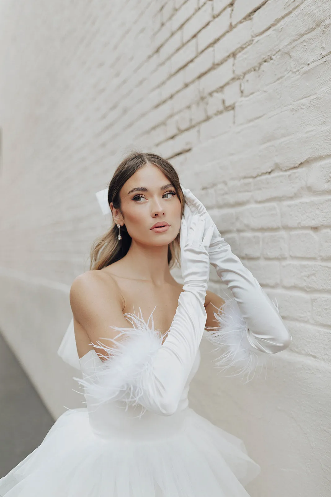 Olivia Feather Gloves