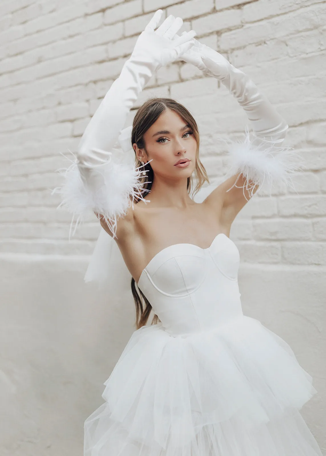 Olivia Feather Gloves
